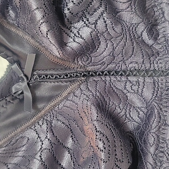 BALI DOUBLE SUPPORT LACE WIREFREE BRA 34DD - Picture 6 of 7